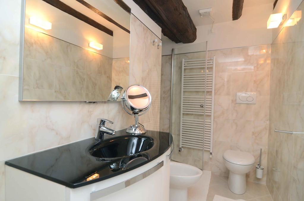 Venice Mirrors Екстер'єр фото